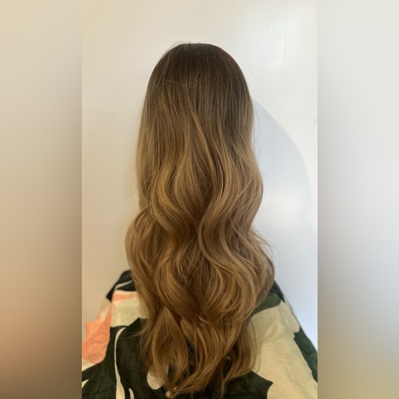 OMBRE WIG with Bangs - Realistic look Classic wig cap One Size - Picture 4 of 6